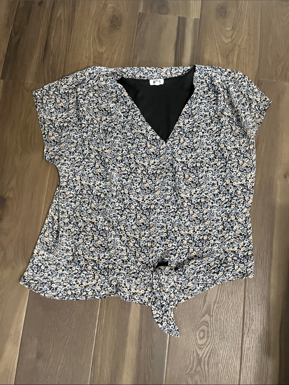 Tie-Front V-Neck Floral Blouse - Blue Multi